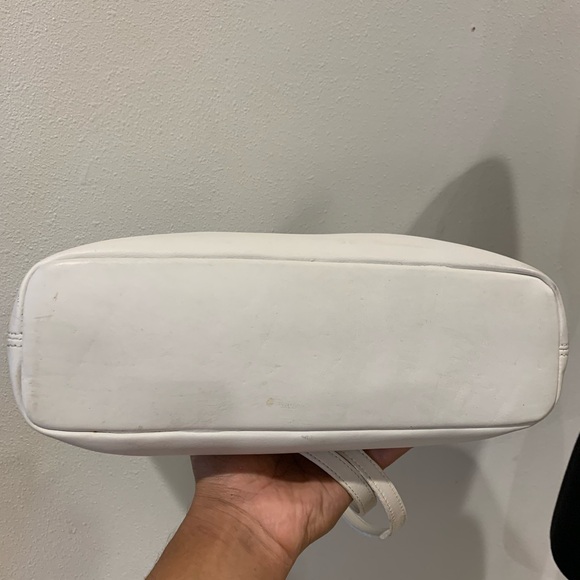 VNTG COACH LEGACY WEST CLASSIC SHOPPER WHITE LEATHER 9813 SILVER HARDWARE RARE - Picture 12 of 14